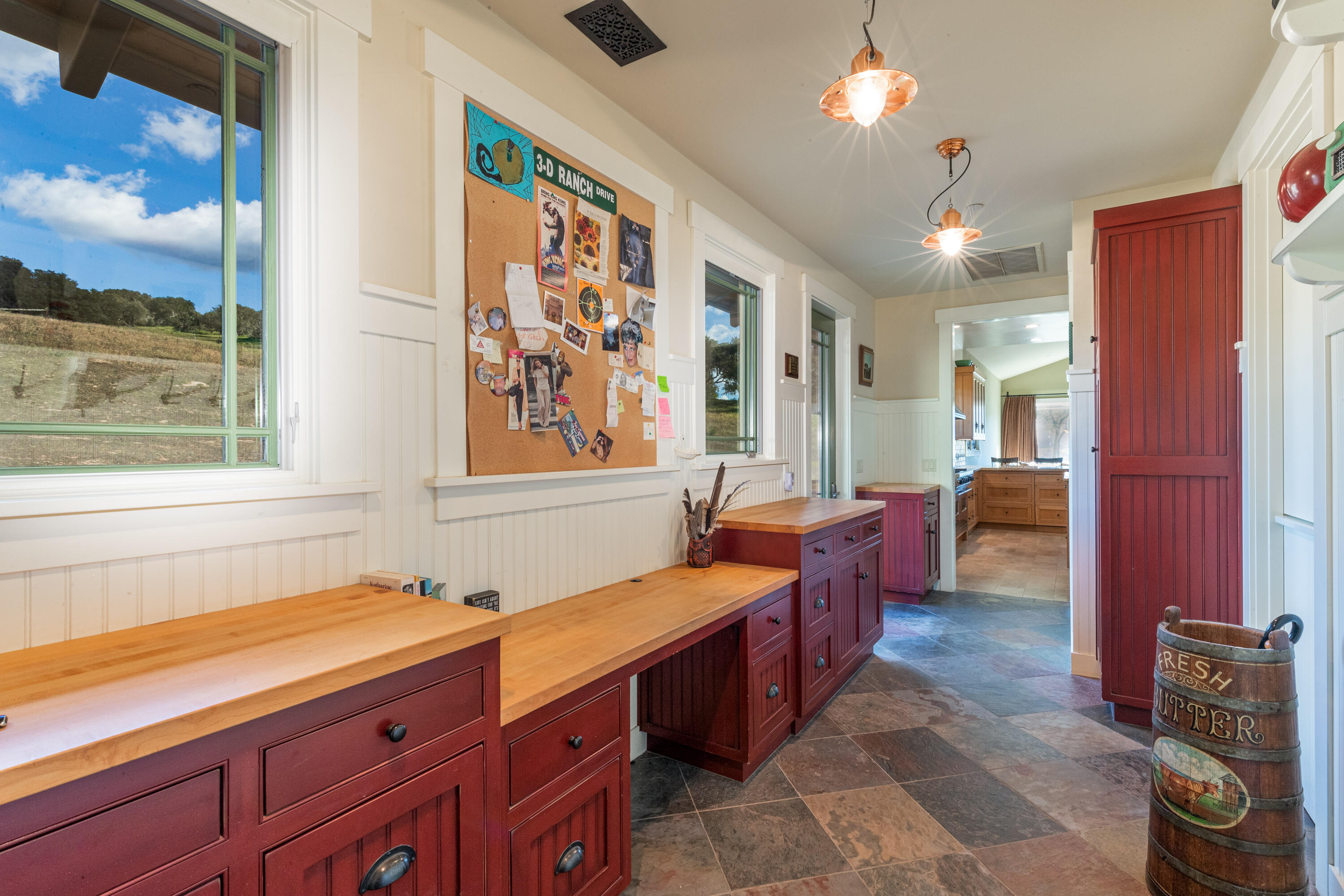 7320 Santos Lompoc, CA 93436 - Photo 25 of 37 a spacious bathroom with double vanity and a bathtub