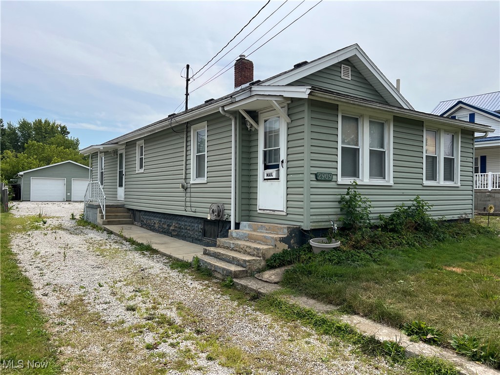 2909 Vestal Road Youngstown, OH 44509 - Photo 1 of 17