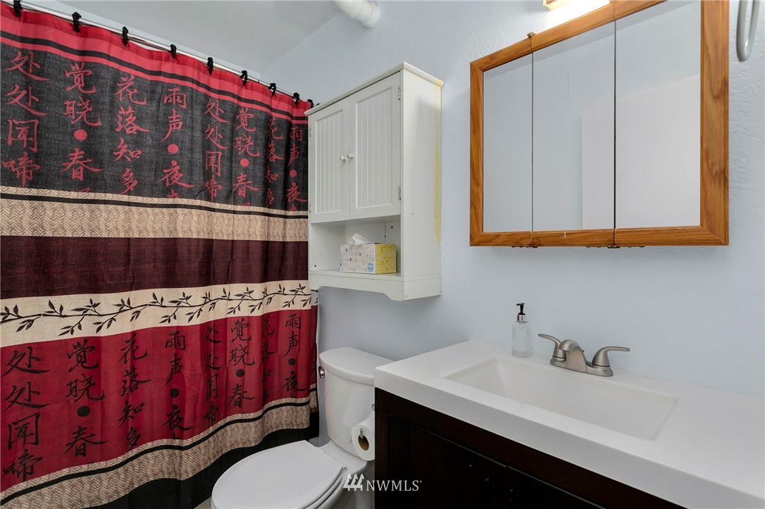 2412 171st Place Southeast Bothell, WA 98012 - Photo 12 of 23 Gallery Image 12