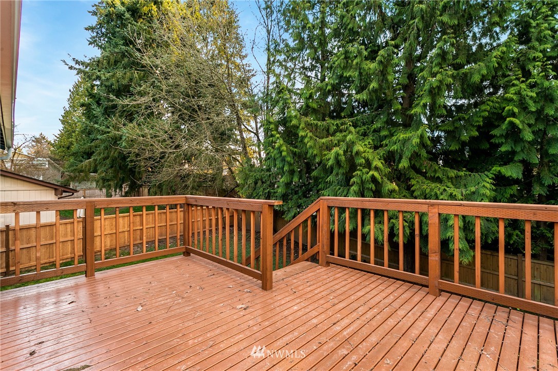 2412 171st Place Southeast Bothell, WA 98012 - Photo 20 of 23 Gallery Image 20
