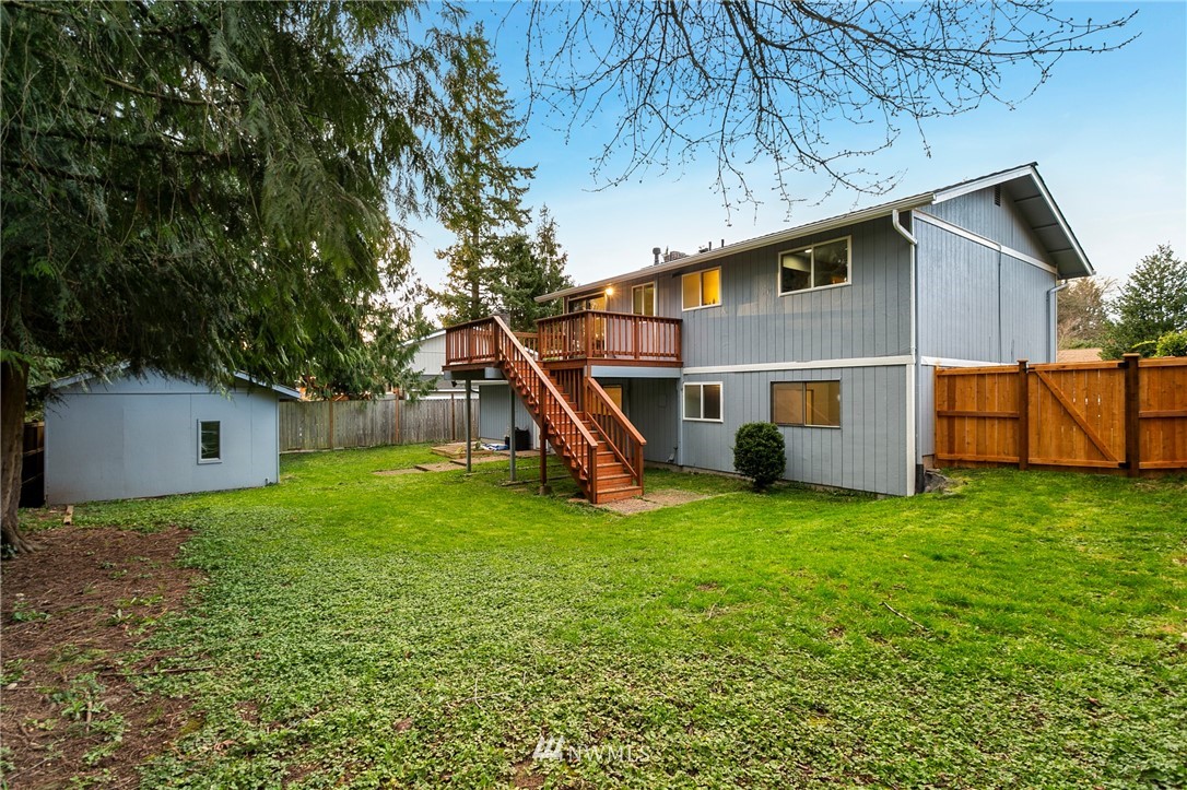 2412 171st Place Southeast Bothell, WA 98012 - Photo 21 of 23 Gallery Image 21