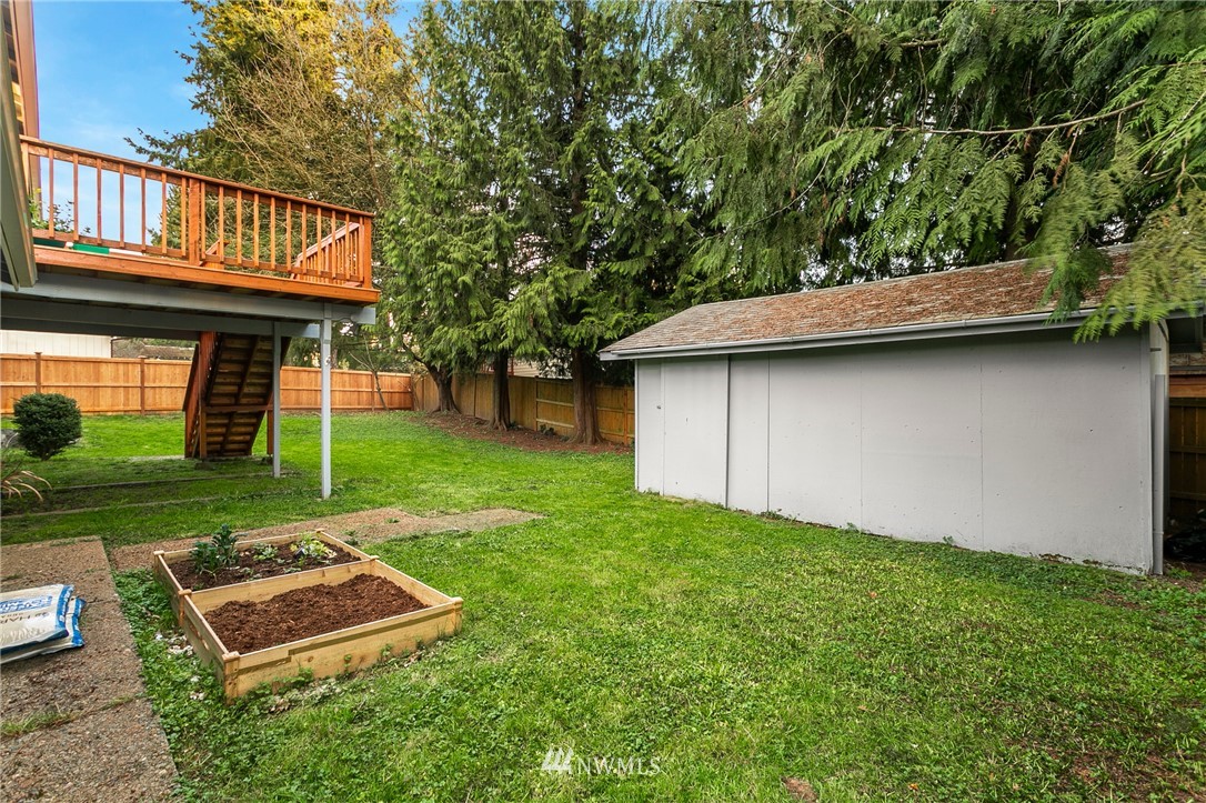 2412 171st Place Southeast Bothell, WA 98012 - Photo 22 of 23 Gallery Image 22