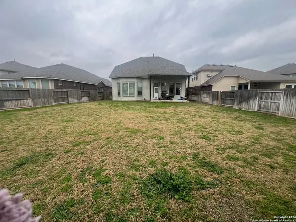 $2,700 | 8224 Limerick Falls, San Antonio, TX 78253