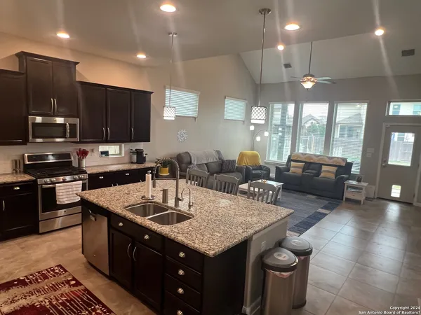 $2,700 | 8224 Limerick Falls, San Antonio, TX 78253