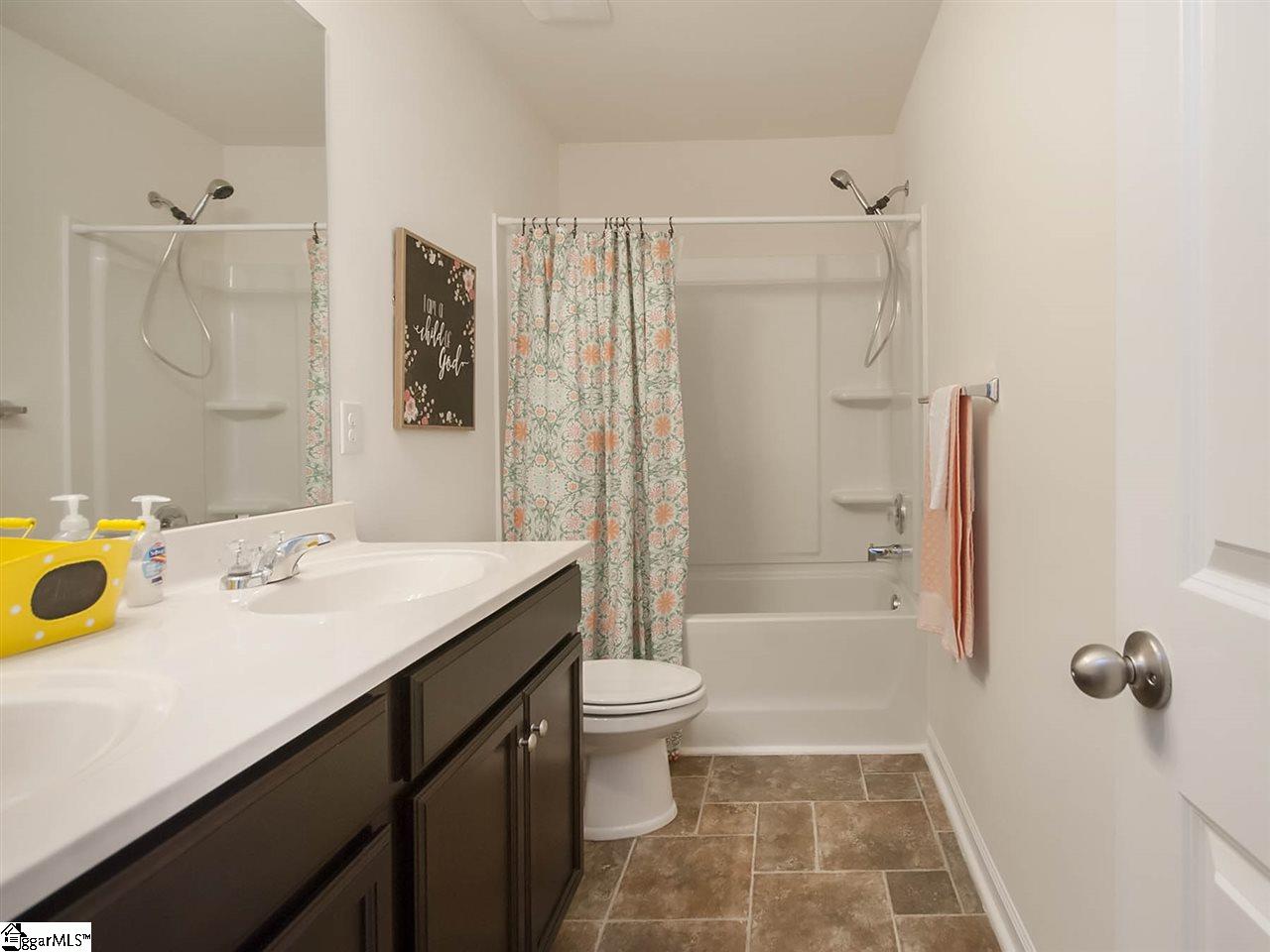 202 Addlestone Circle Fountain Inn, SC 29644 - Photo 25 of 34 Gallery Image 25