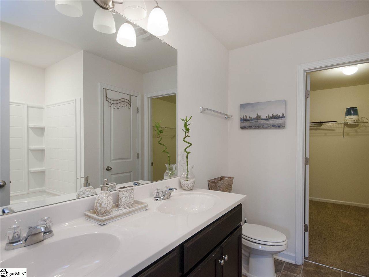202 Addlestone Circle Fountain Inn, SC 29644 - Photo 29 of 34 Gallery Image 29