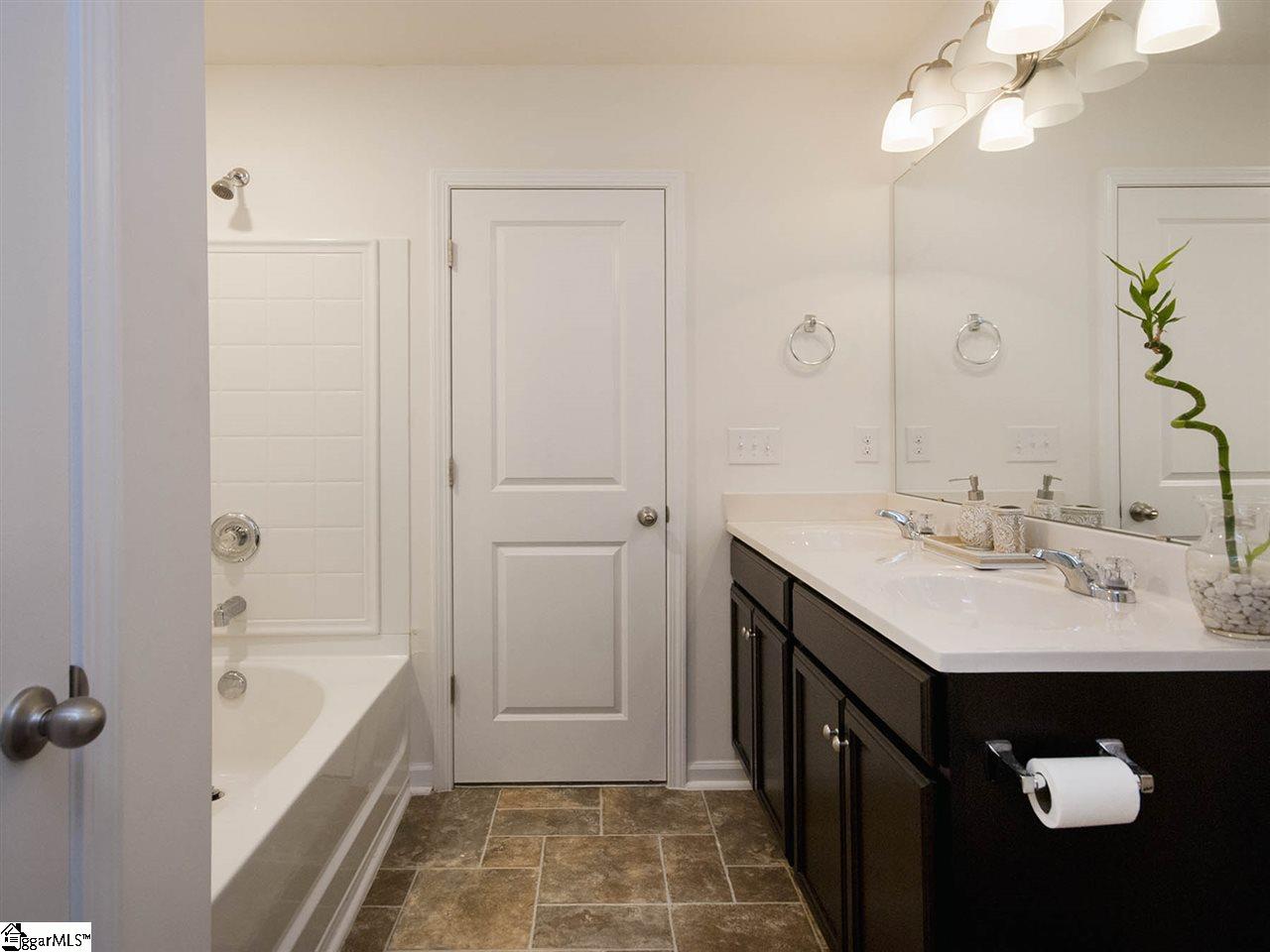 202 Addlestone Circle Fountain Inn, SC 29644 - Photo 30 of 34 Gallery Image 30