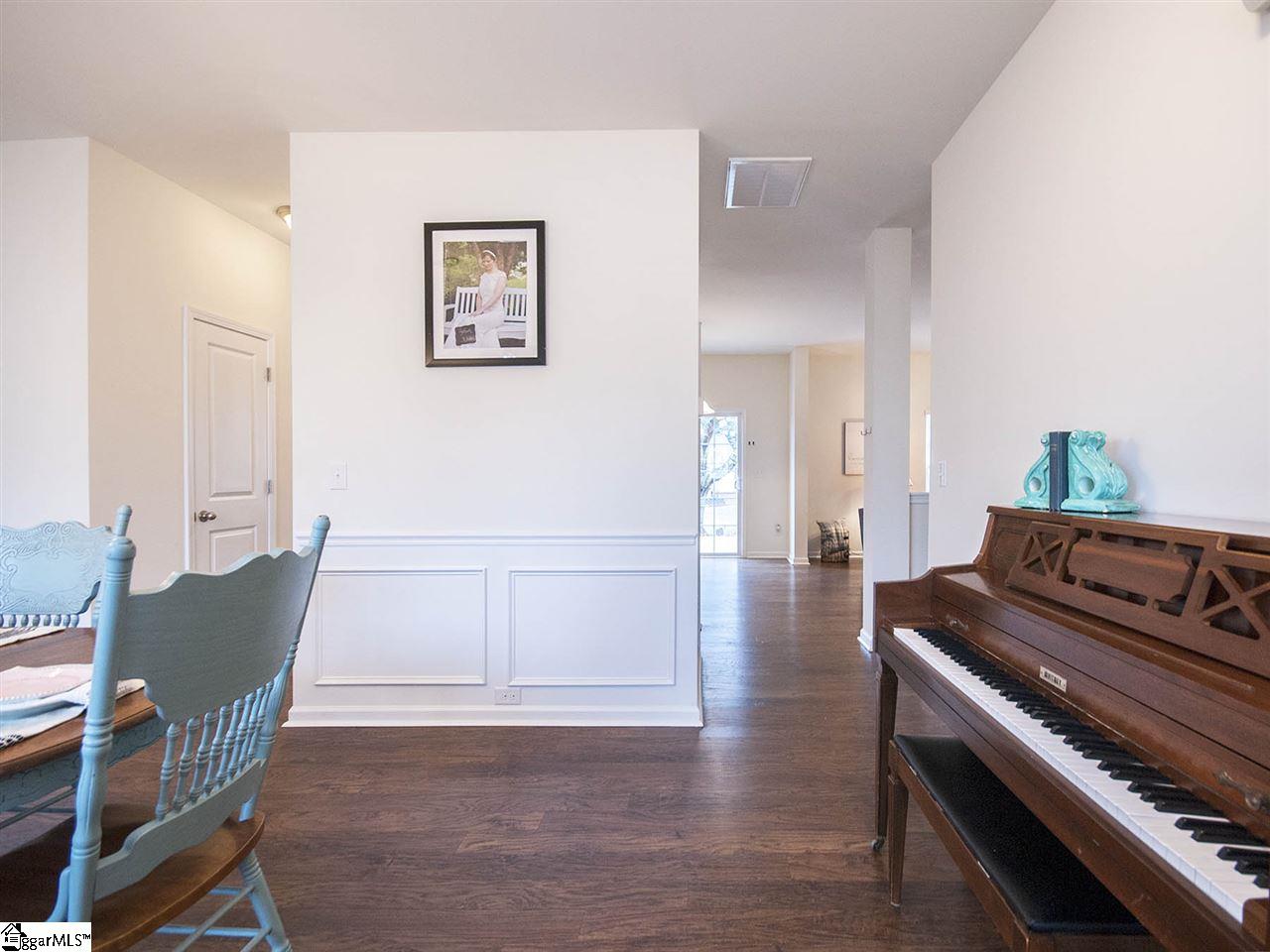 202 Addlestone Circle Fountain Inn, SC 29644 - Photo 5 of 34 Gallery Image 5