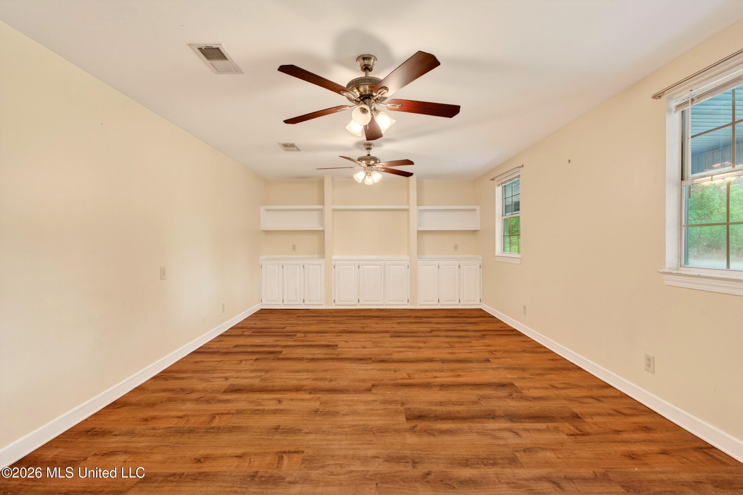 43 Alan Road Carriere, MS 39426 - Photo 12 of 51 19_livingroom2