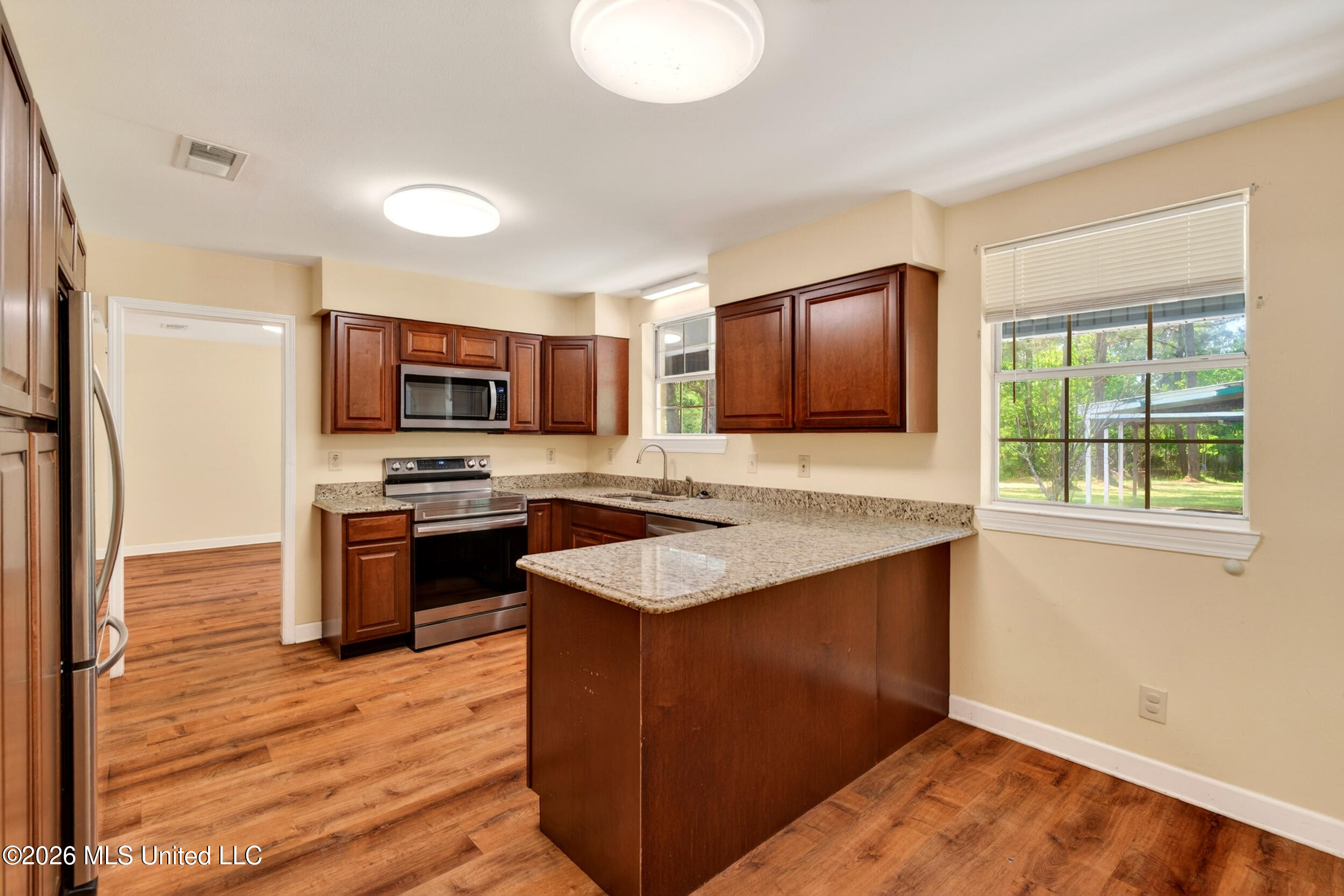 43 Alan Road Carriere, MS 39426 - Photo 17 of 51 25_kitchen2