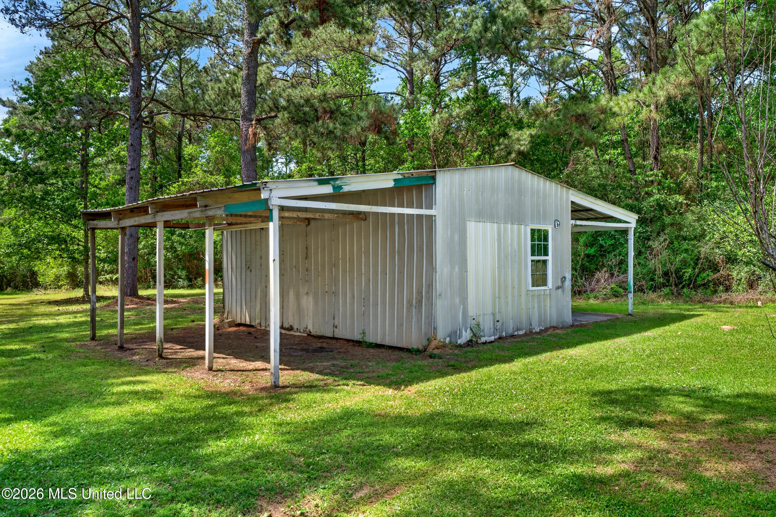 43 Alan Road Carriere, MS 39426 - Photo 40 of 51 49_shed2