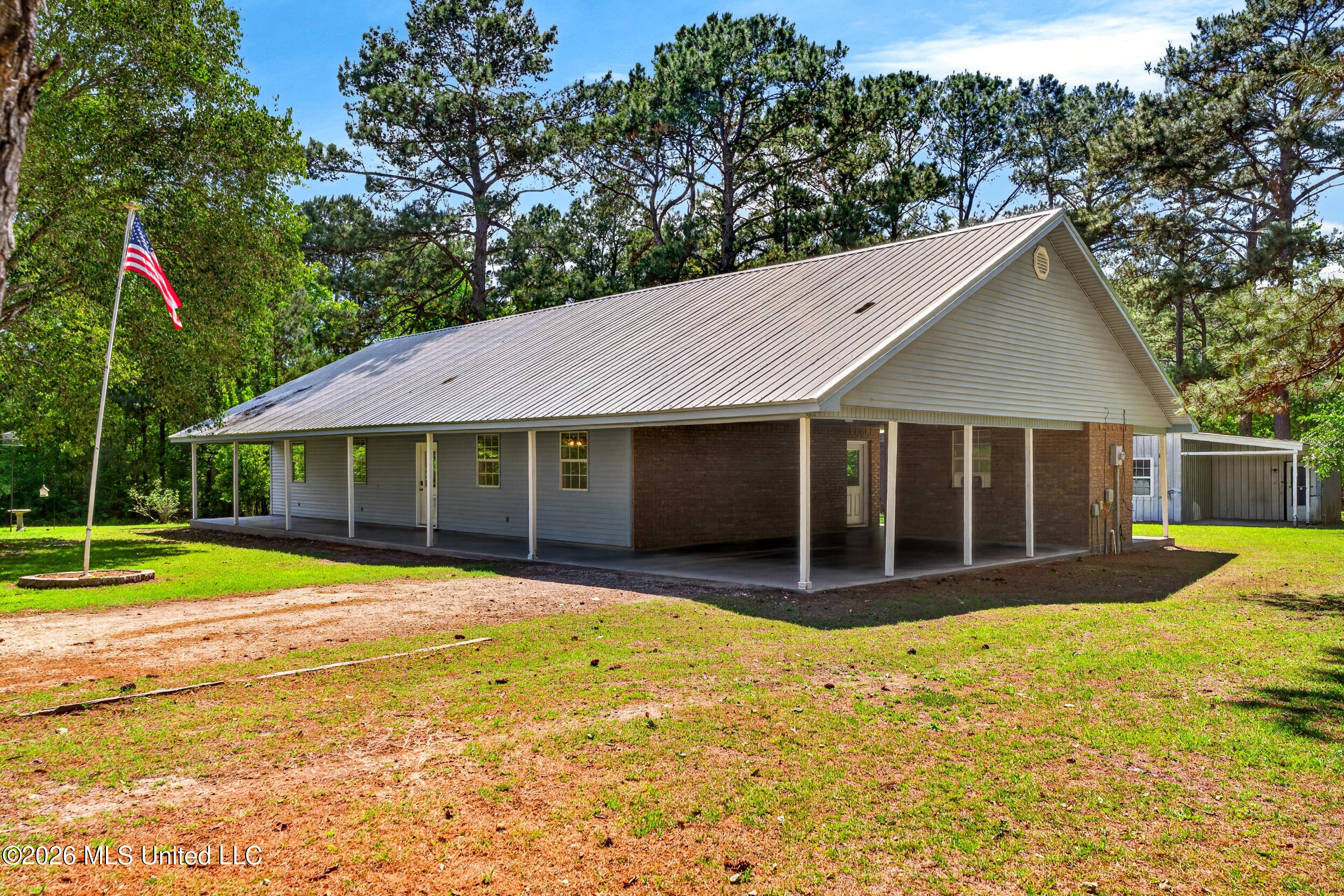 43 Alan Road Carriere, MS 39426 - Photo 4 of 51 9_front9