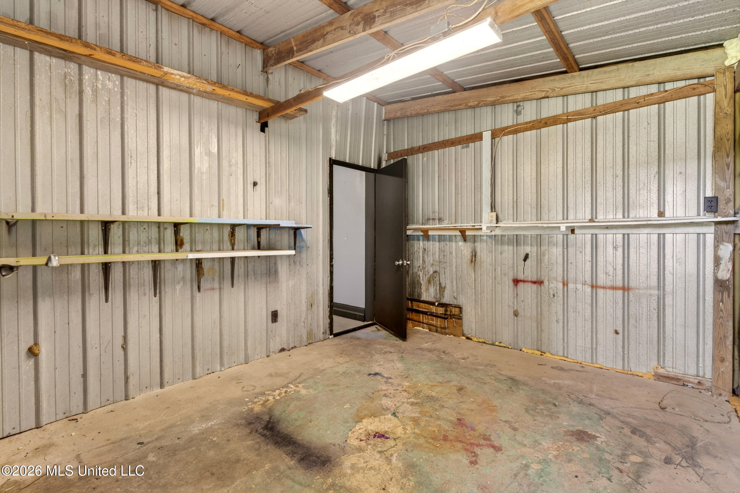 43 Alan Road Carriere, MS 39426 - Photo 42 of 51 51_shedinside