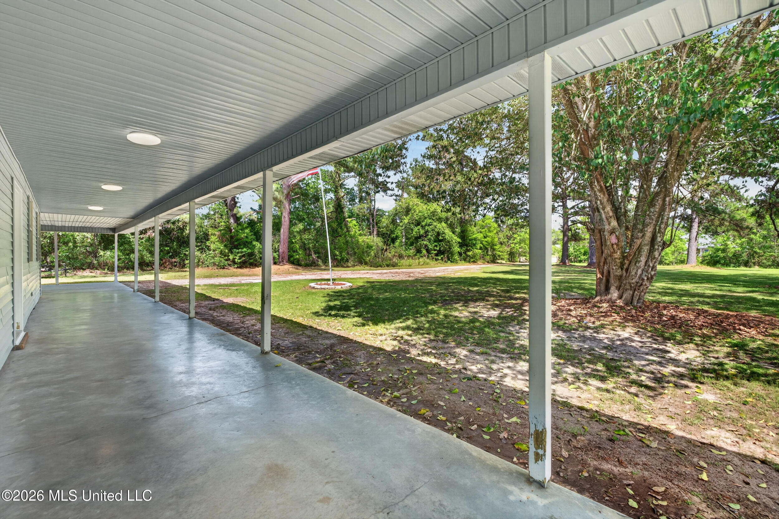 43 Alan Road Carriere, MS 39426 - Photo 7 of 51 12_frontporch