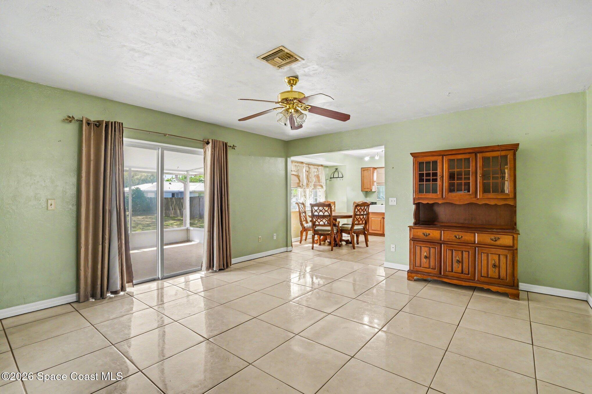 1855 Port View Avenue Deltona, FL 32738 - Photo 5 of 27 009_file_7660