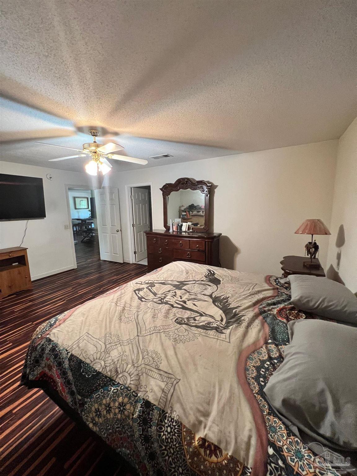 2442 Lawrence Cooley Road Milton, FL 32570 - Photo 12 of 48