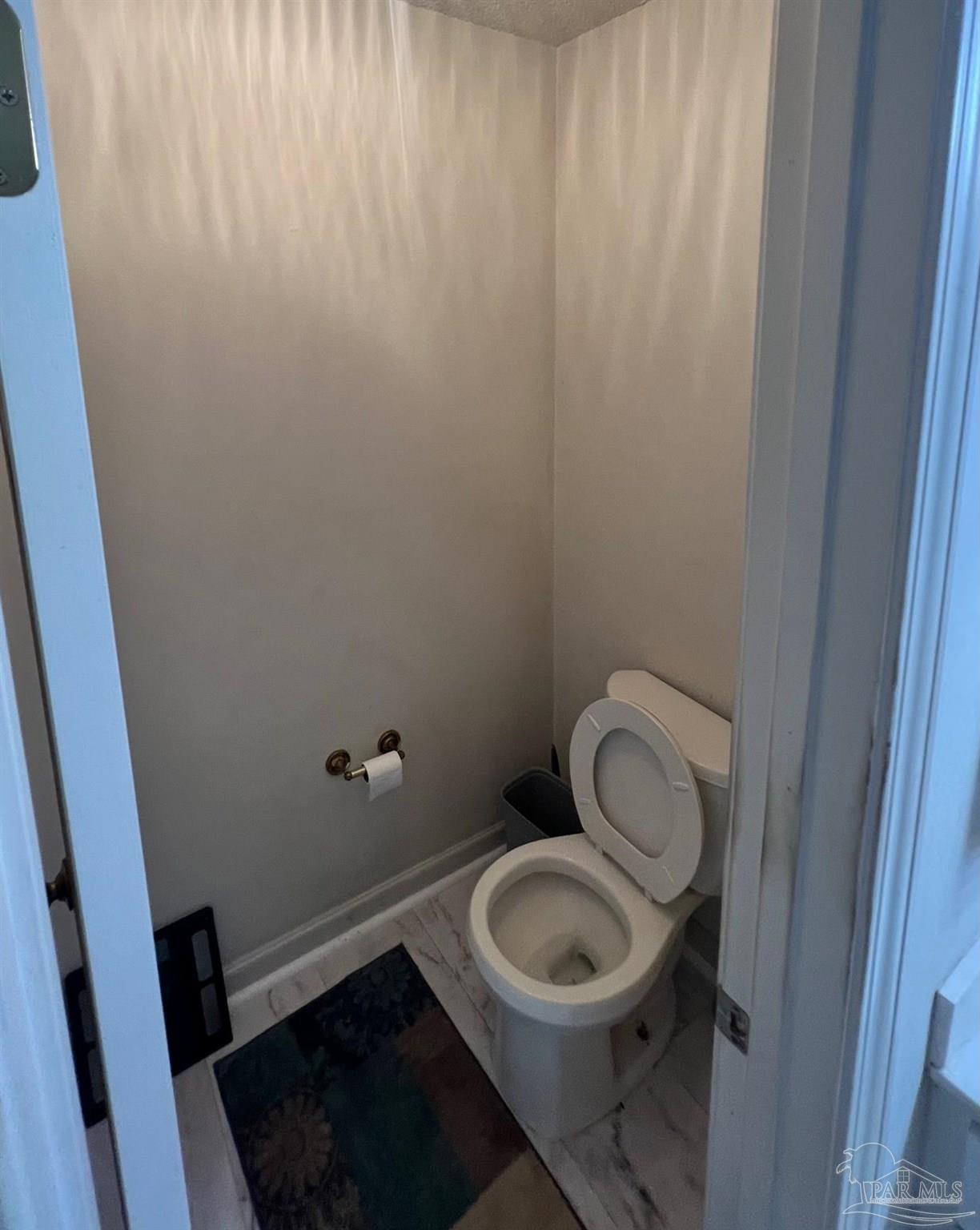 2442 Lawrence Cooley Road Milton, FL 32570 - Photo 15 of 48