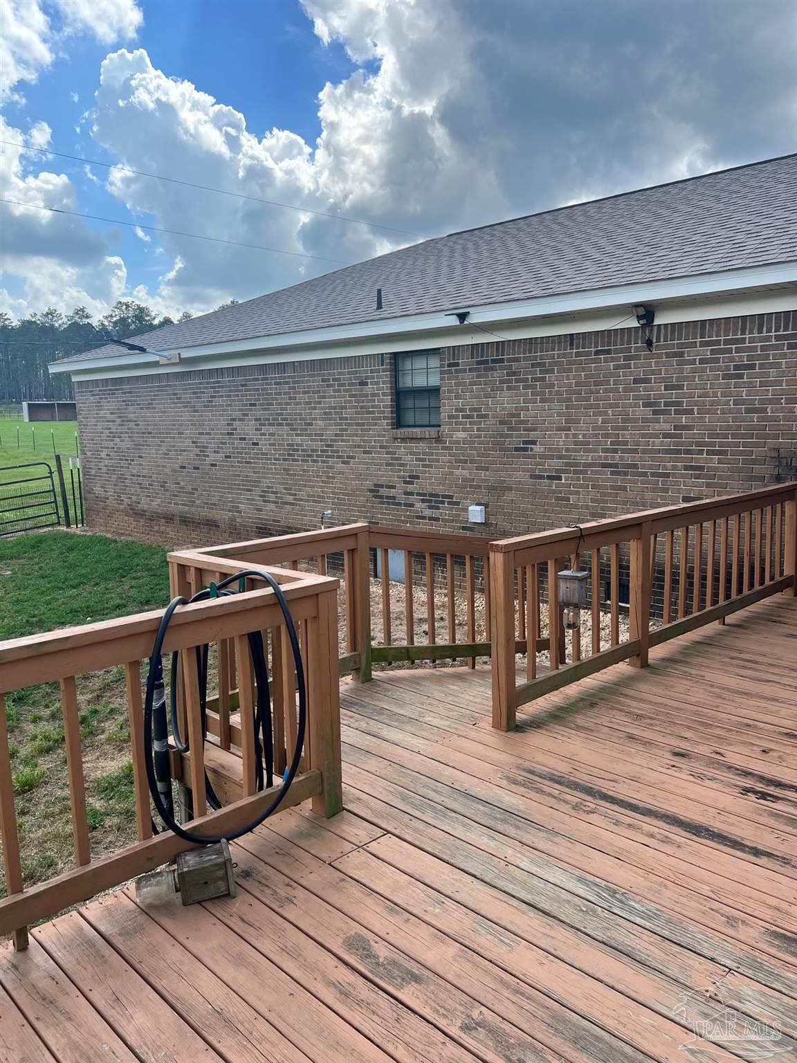 2442 Lawrence Cooley Road Milton, FL 32570 - Photo 22 of 48