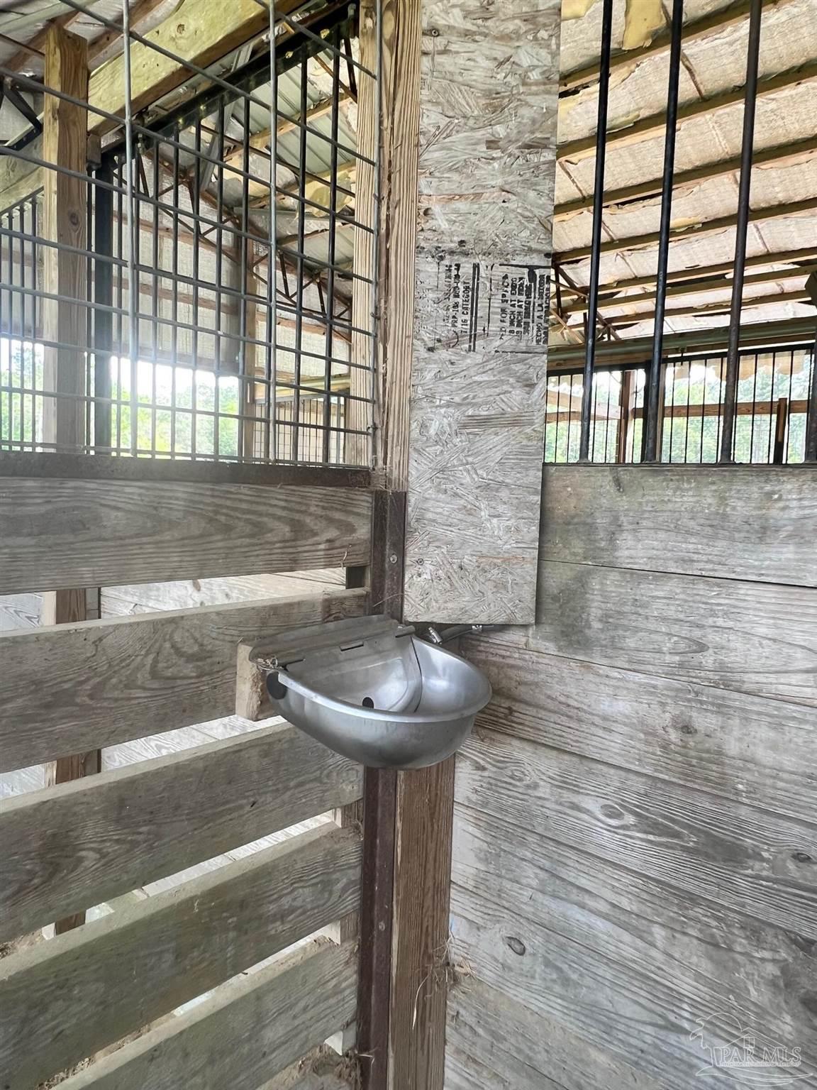 2442 Lawrence Cooley Road Milton, FL 32570 - Photo 30 of 48