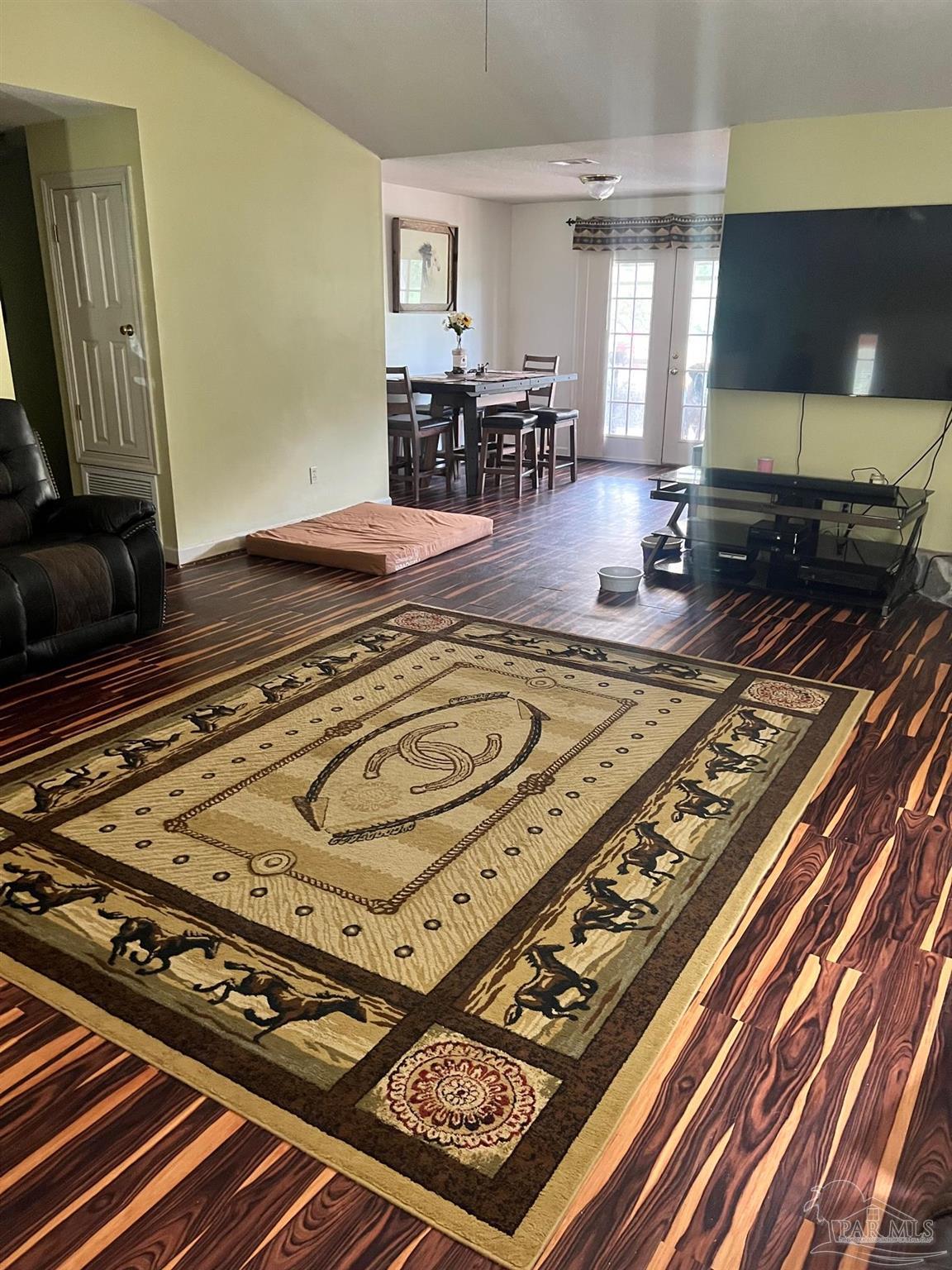 2442 Lawrence Cooley Road Milton, FL 32570 - Photo 3 of 48