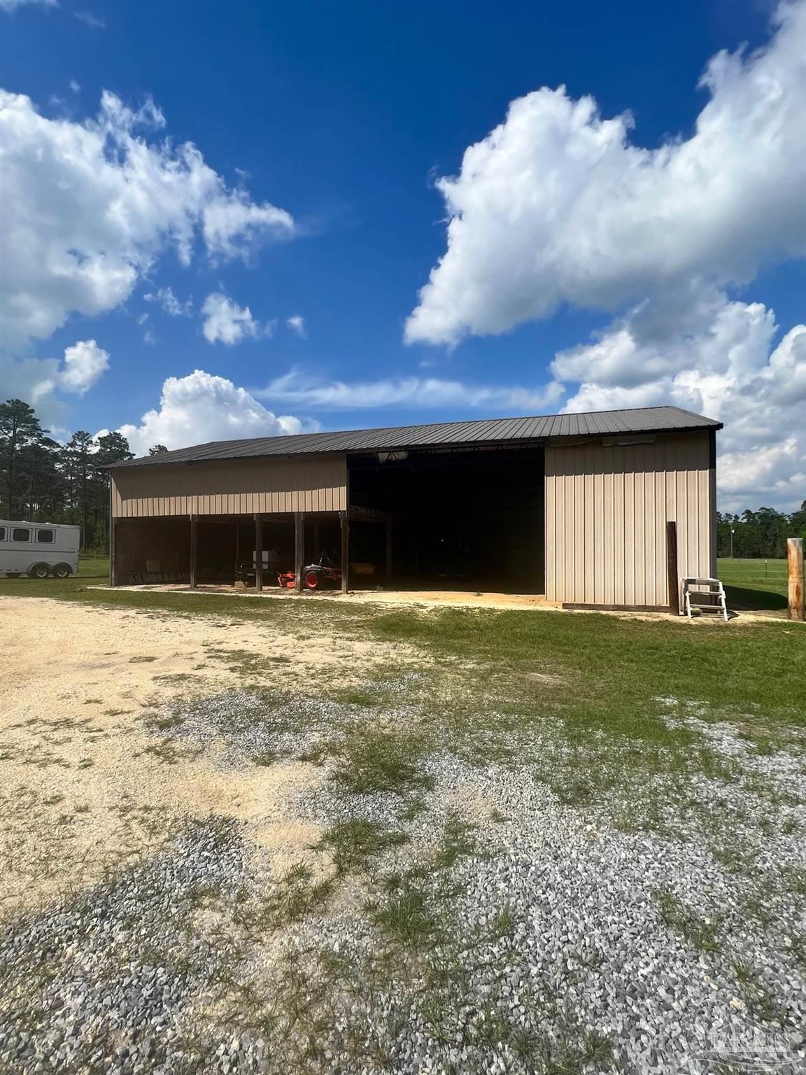 2442 Lawrence Cooley Road Milton, FL 32570 - Photo 38 of 48