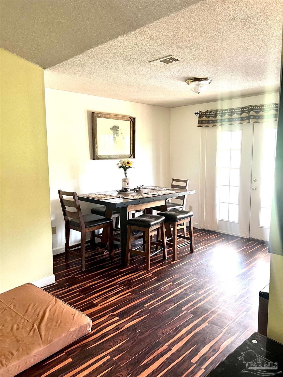 2442 Lawrence Cooley Road Milton, FL 32570 - Photo 7 of 48