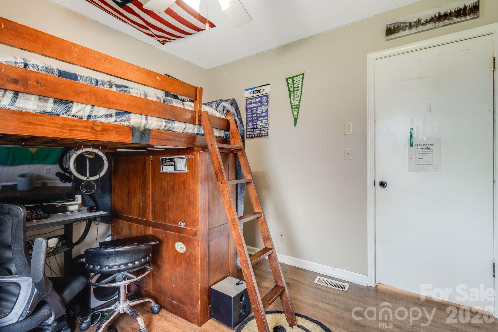 99 South Rowe Road Hendersonville, NC 28792 - Photo 19 of 40 a utility room with dryer and washer
