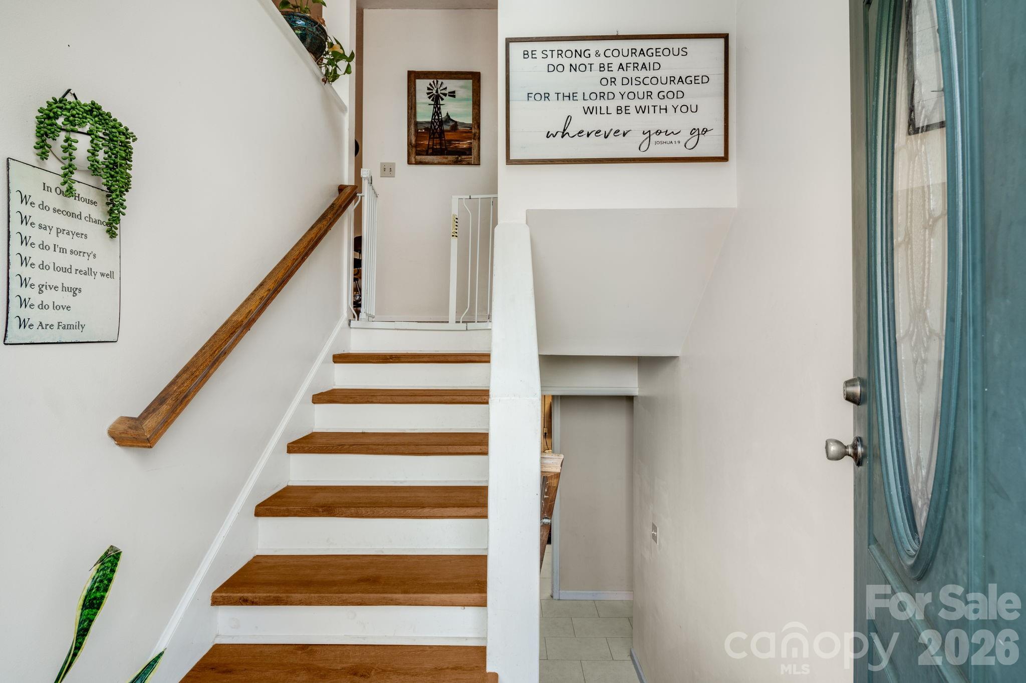 99 South Rowe Road Hendersonville, NC 28792 - Photo 4 of 40 a view of entryway
