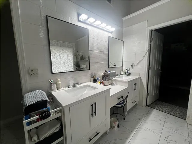 $2,600 | 130 Morning Glen Drive, Suwanee, GA 30024