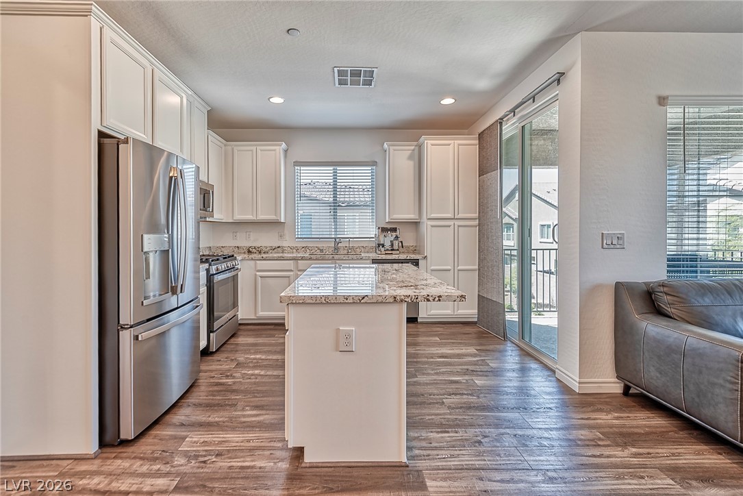 7362 North Decatur Boulevard, Unit 1 North Las Vegas, NV 89084 - Photo 11 of 61