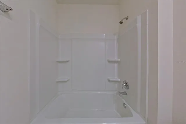 $2,045 | 31981 Katelin Circle, Leesburg, FL 34748