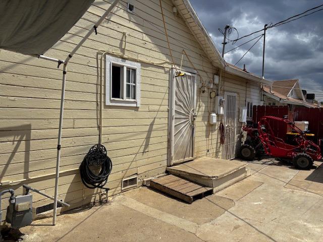 1900 Kenneth Street Modesto, CA 95351 - Photo 2 of 16 a view of a chairs and table in backyard