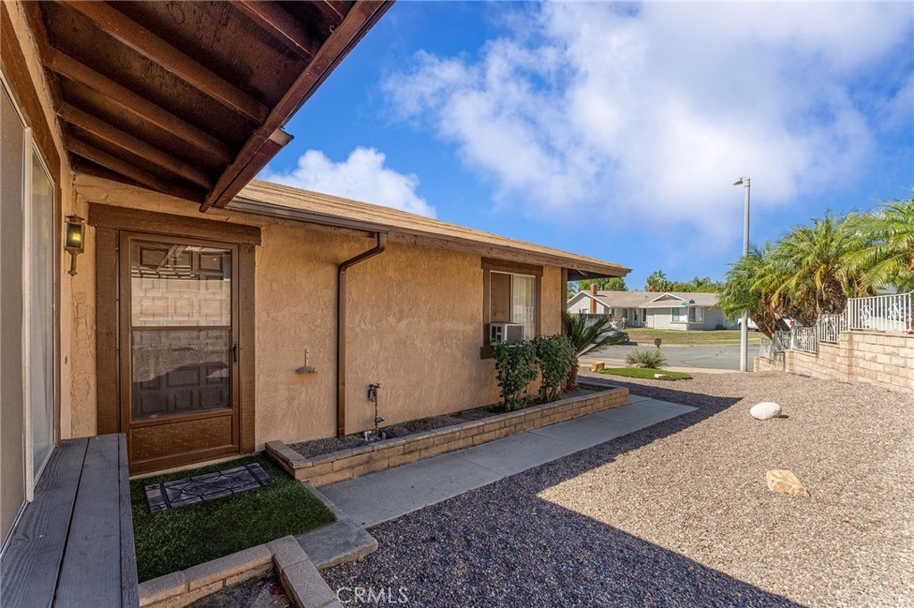 27875 Rainbow Lane Highland, CA 92346 - Photo 29 of 37 a view of a backyard of the house