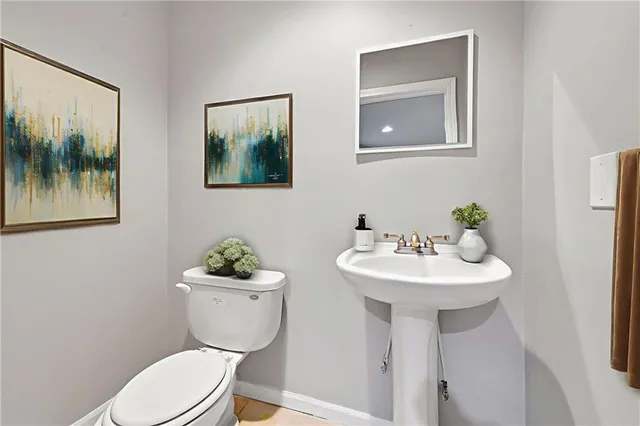 $410,000 | 6700 North Charleston Drive, Kansas City, MO 64119