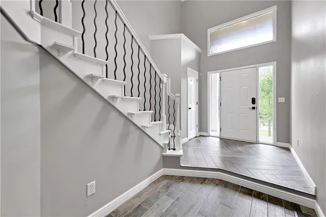 $410,000 | 6700 North Charleston Drive, Kansas City, MO 64119