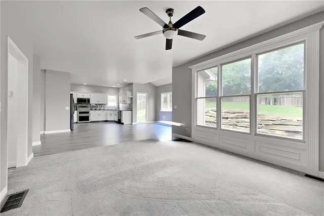 $410,000 | 6700 North Charleston Drive, Kansas City, MO 64119