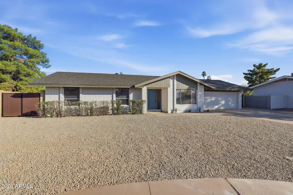 $450,000 | 709 North Linden Circle, Mesa, AZ 85203