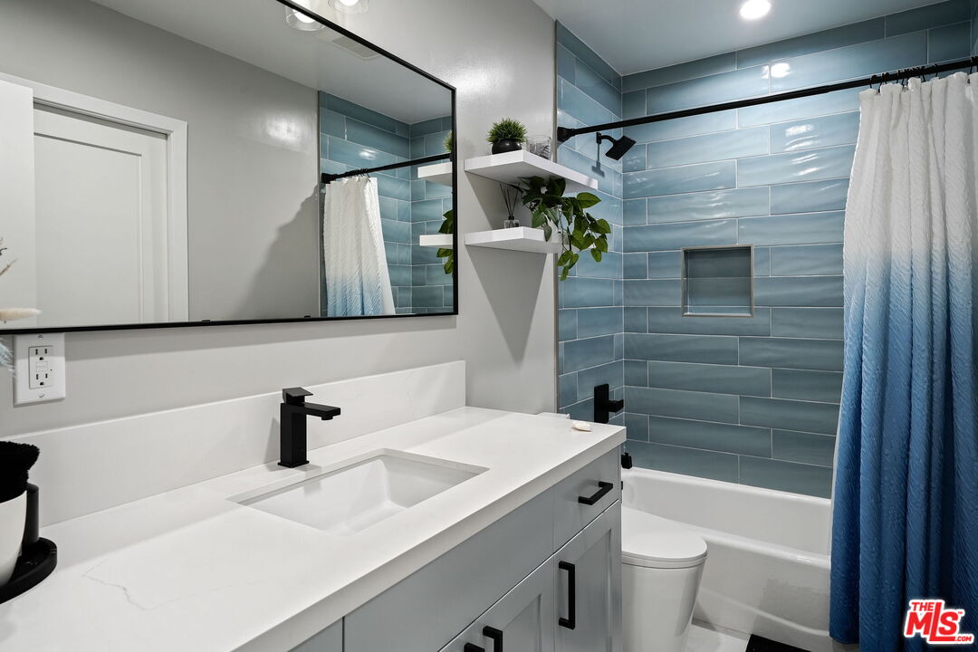 2705 182nd Place Redondo Beach, CA 90278 - Photo 10 of 13