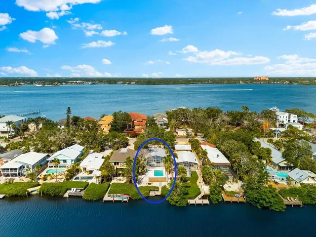 $1,100,000 | 8234 Midnight Pass Road, Sarasota, FL 34242