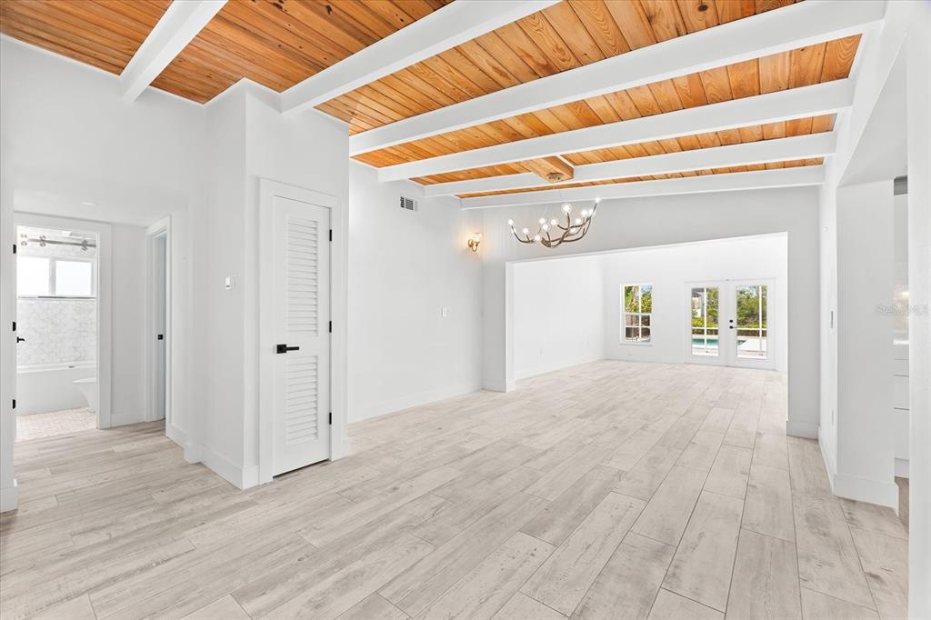 8234 Midnight Pass Road Sarasota, FL 34242 - Photo 27 of 98