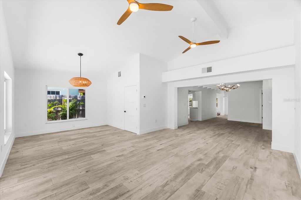 8234 Midnight Pass Road Sarasota, FL 34242 - Photo 33 of 98