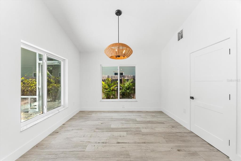 8234 Midnight Pass Road Sarasota, FL 34242 - Photo 35 of 98