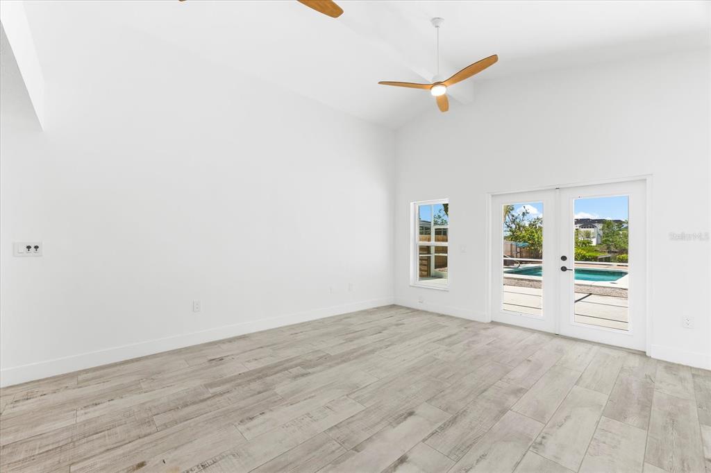 8234 Midnight Pass Road Sarasota, FL 34242 - Photo 37 of 98