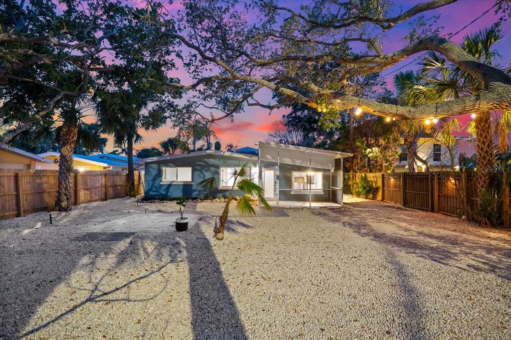 8234 Midnight Pass Road Sarasota, FL 34242 - Photo 53 of 98