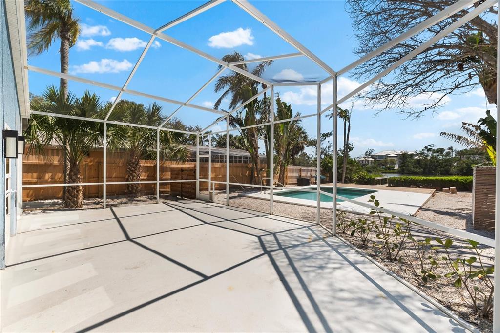 8234 Midnight Pass Road Sarasota, FL 34242 - Photo 54 of 98