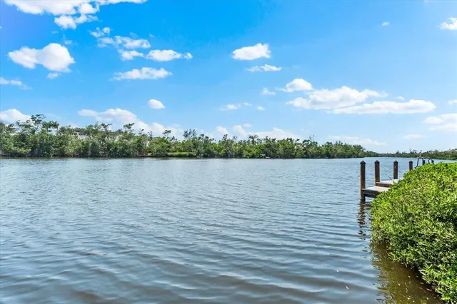 $1,100,000 | 8234 Midnight Pass Road, Sarasota, FL 34242