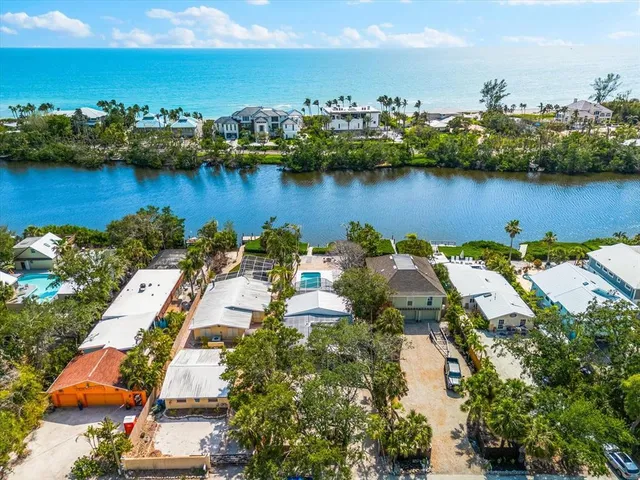 $1,100,000 | 8234 Midnight Pass Road, Sarasota, FL 34242