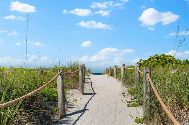 $1,100,000 | 8234 Midnight Pass Road, Sarasota, FL 34242