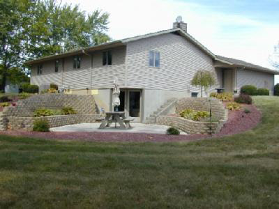 11630 Winchester Road Decatur, IN 46733 - Photo 2 of 8