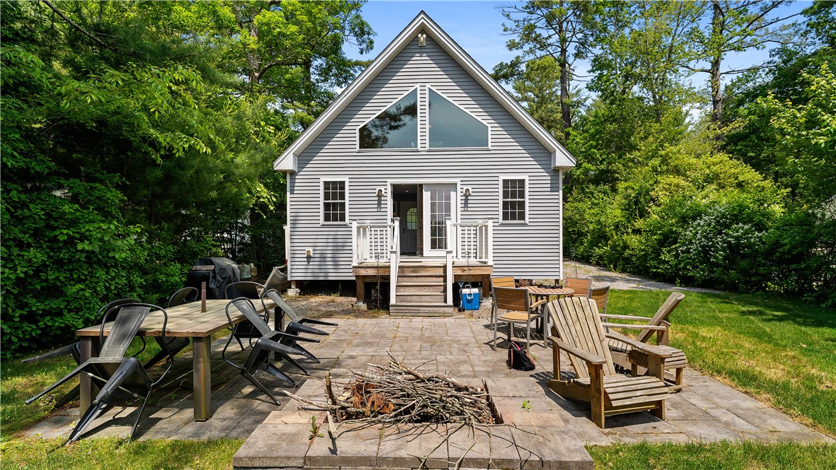 110 Vine Street Coventry, RI 02816 - Photo 3 of 21